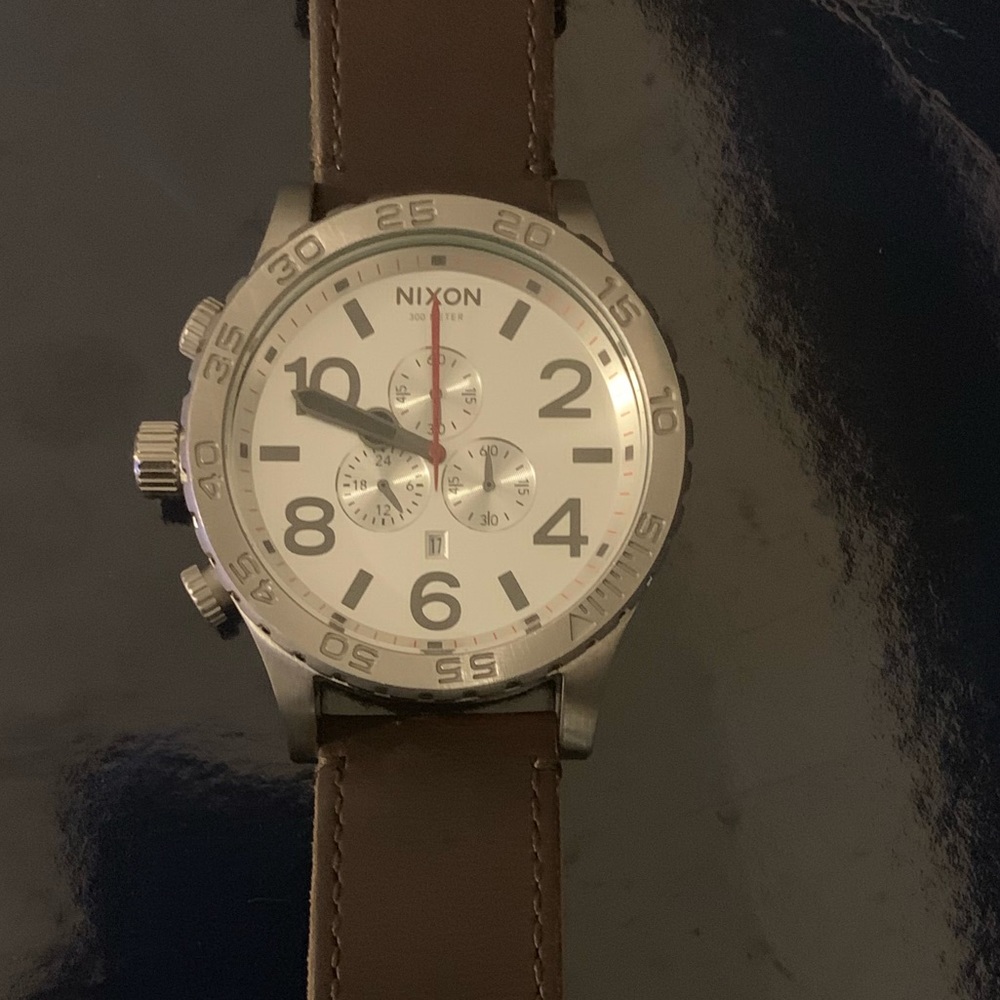 Nixon watch